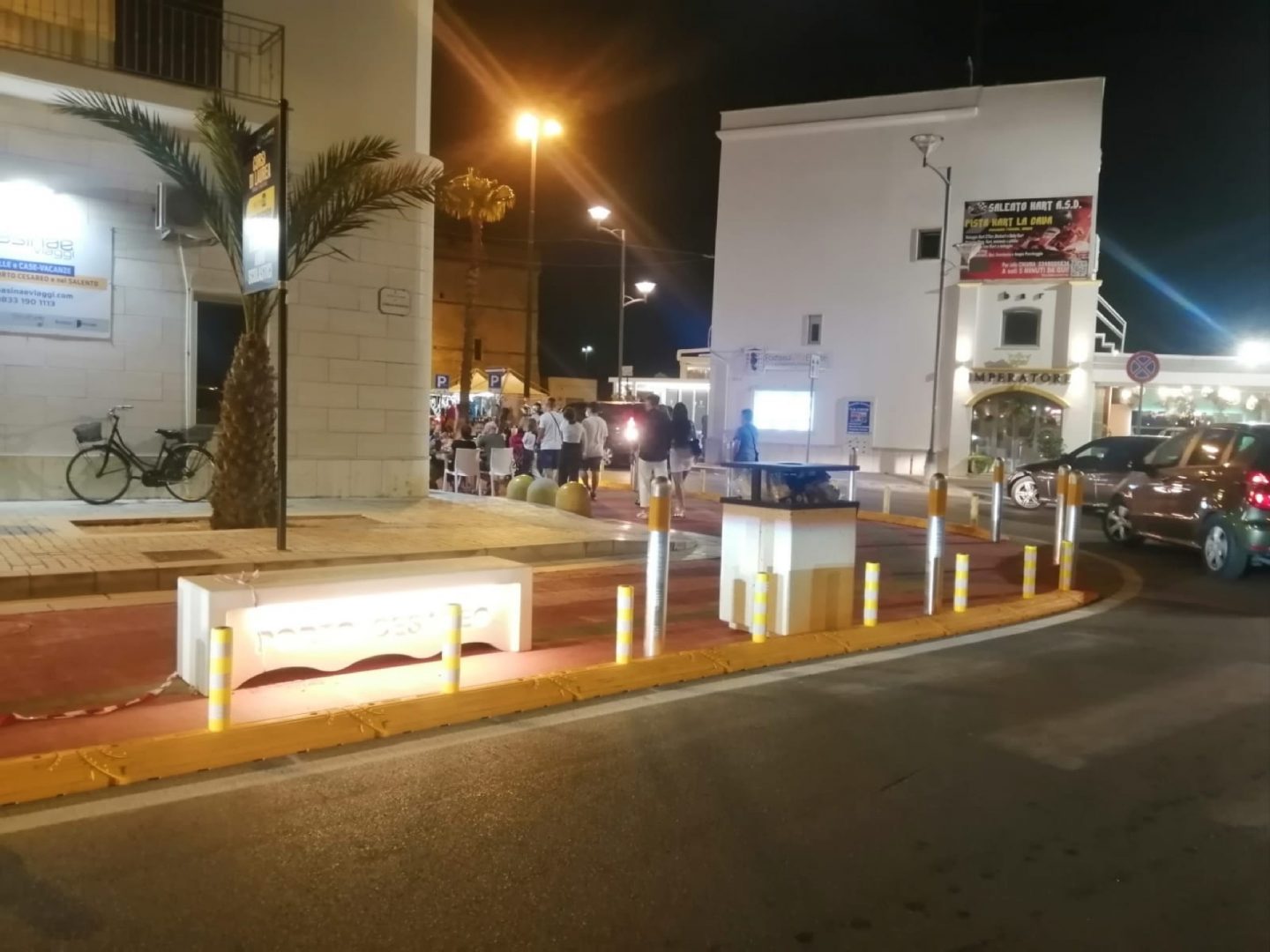 Porto cesareo Lecce nuove panchine in cemento